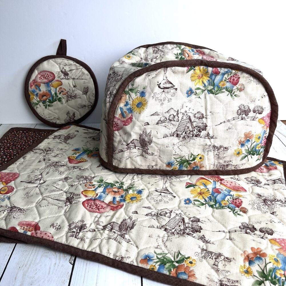 Set of 4 VTG 60s 70s Mushrooms Floral Toile Toaster Cover 2 Placemats 1 Hot Pad
